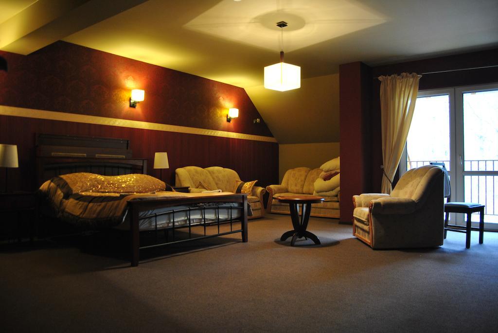 Motel Db2000 Biłgoraj Стая снимка