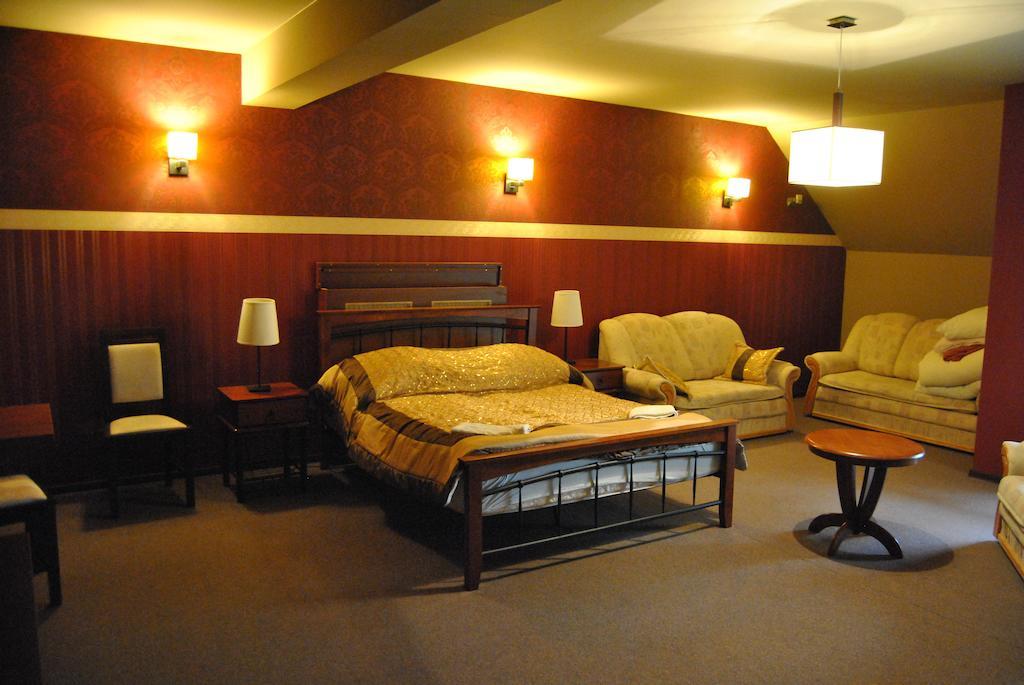 Motel Db2000 Biłgoraj Стая снимка